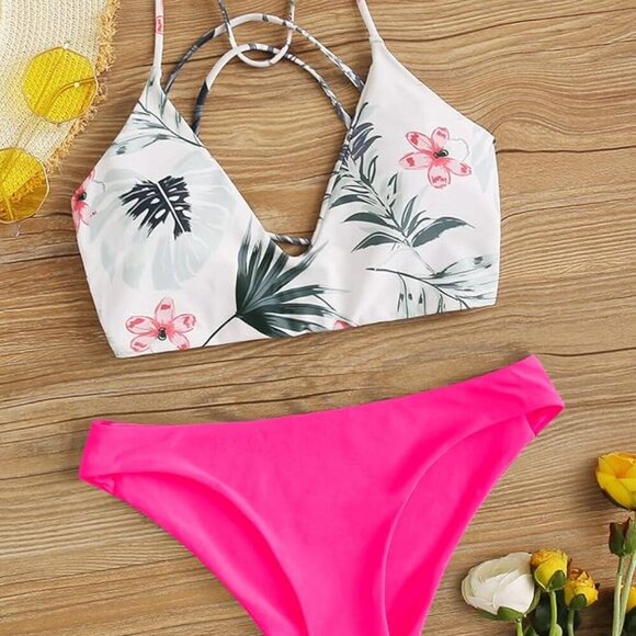 SweatyRocks Women's Sexy Bathing Suit Floral Print Cross Back Bikini Set - Picture 1 of 5